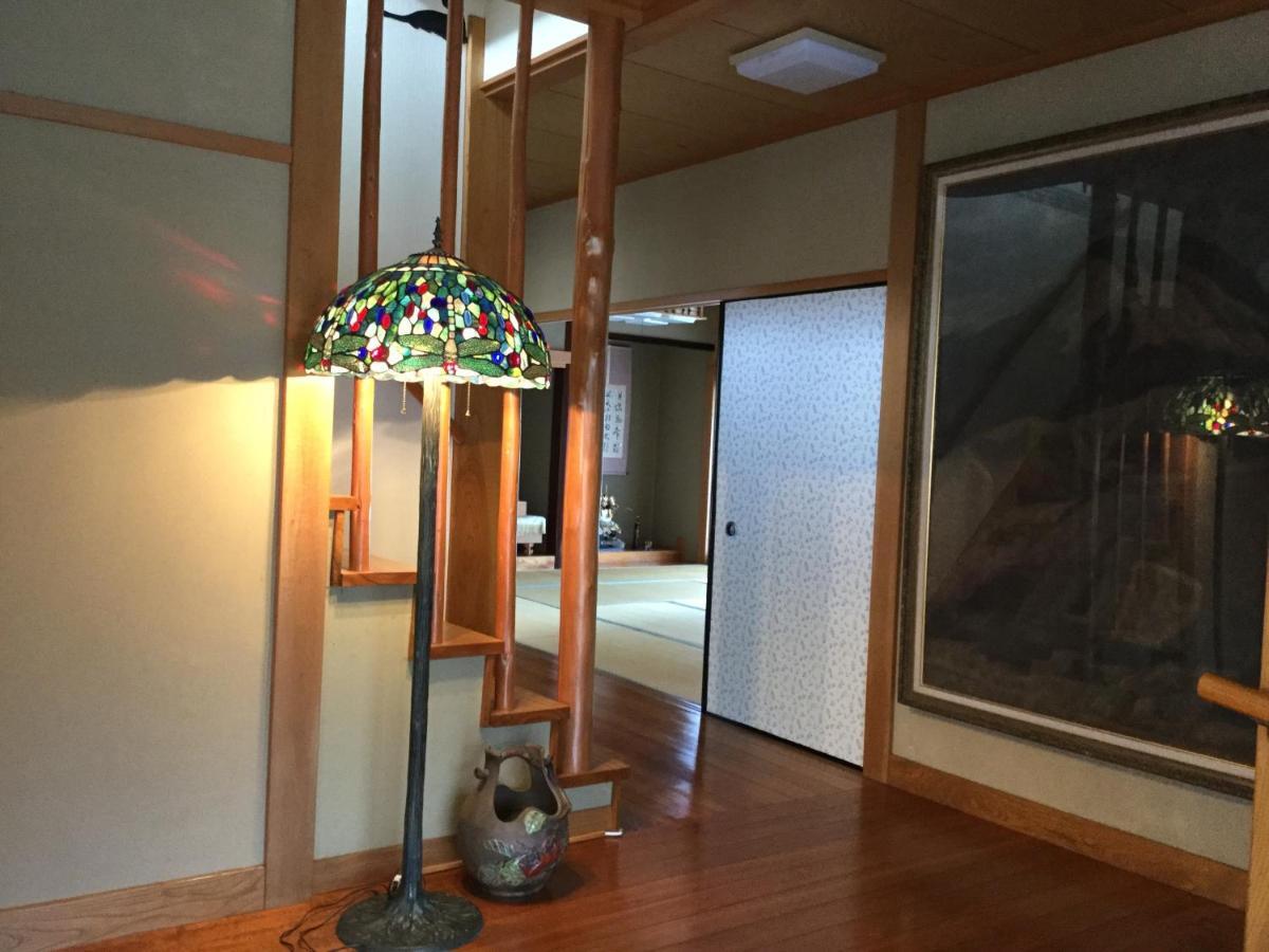 湯布院月灯り Hotell Yufu Eksteriør bilde